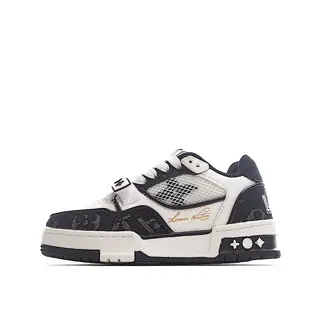 Louis Vuitton children’s fashion lace-up Velcro sneakers