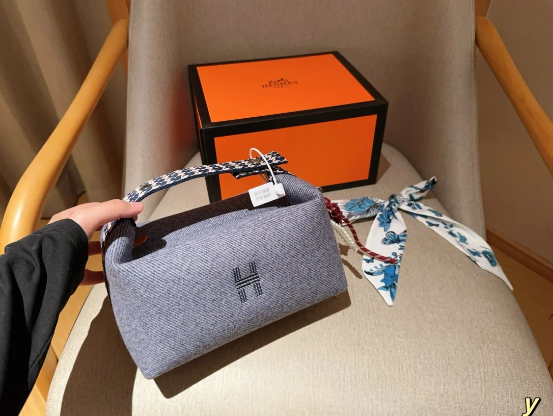 Hermès Crossbody