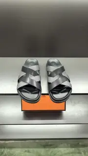 Hermès Bouncing sports slippers