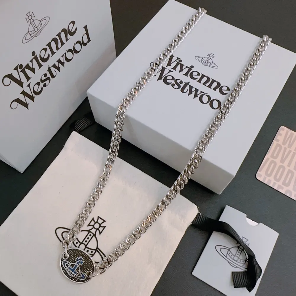 Vivienne Westwood classic large Saturn necklace