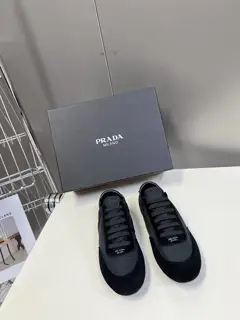 Prada Spring and Summer Show Thin-soled Dexter Shoes