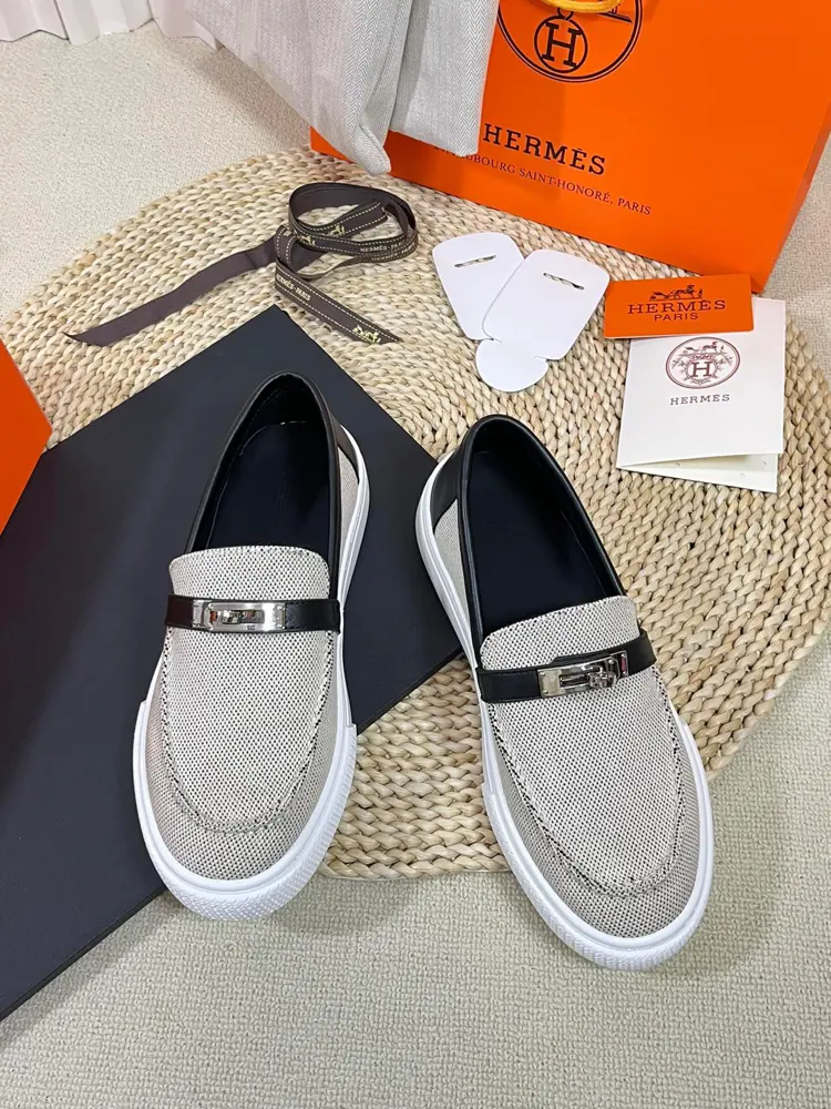 Hermès Kelly buckle casual loafer slip-on shoes are now available