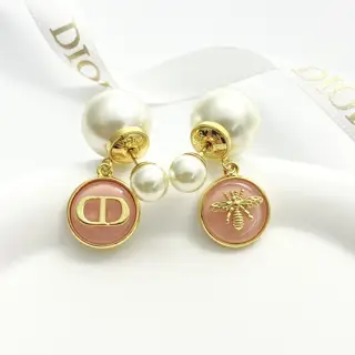 DIOR earrings are hot-selling and are now available