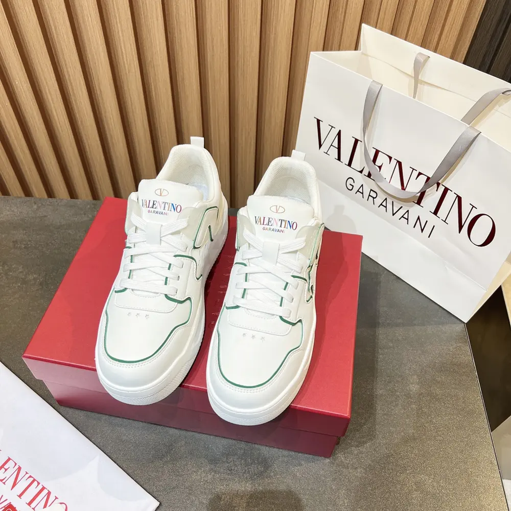 Valentino OneStud Couples’ Casual Sports Shoes Series