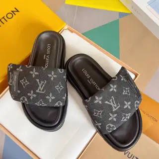 Louis Vuitton Velcro Denim Checkerboard Embossed Bread Flat Sandals
