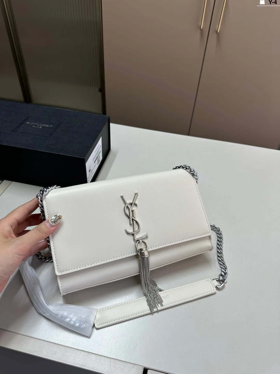 Yves Saint Laurent Bag