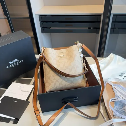 COACH Bucket Bag