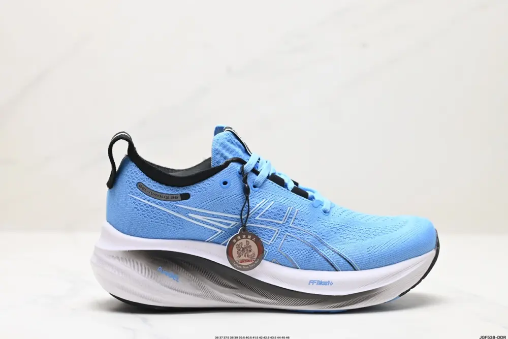 Asics GEL-NIMBUS 26 stable running shoes have a double-layer jacquard mesh design on the 1011B794-400