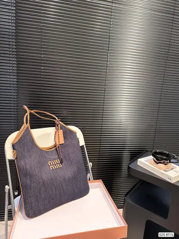 MiuMiu Tote