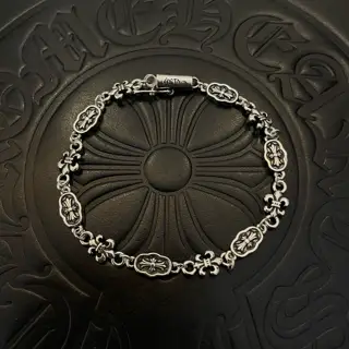 Chrome Hearts Classic Vintage Cross Scout Flower Bracelet
