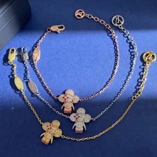 Louis Vuitton Necklace