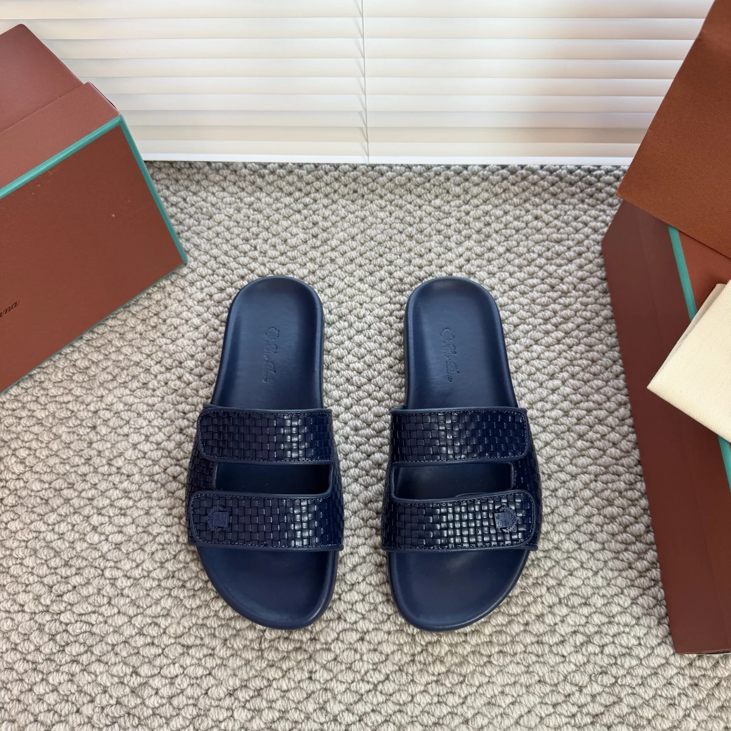 Loro Piana men’s casual sandals | This pair of sandals