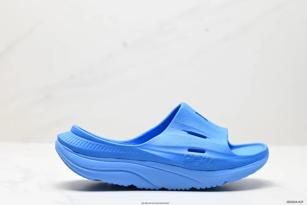 HOKA ONE ORA Recovery Slide 3 sports slippers