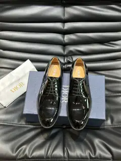 Dior men’s formal leather shoes with large soles