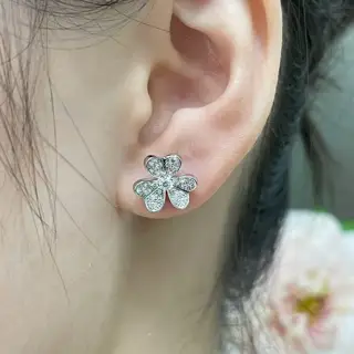 Van Cleef & Arpels Mini Diamond Clover Earrings