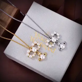 Vivienne Westwood Saturn necklace