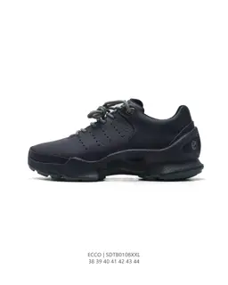 ECCO men’s outdoor sneakers