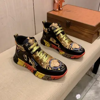 Versace The upper