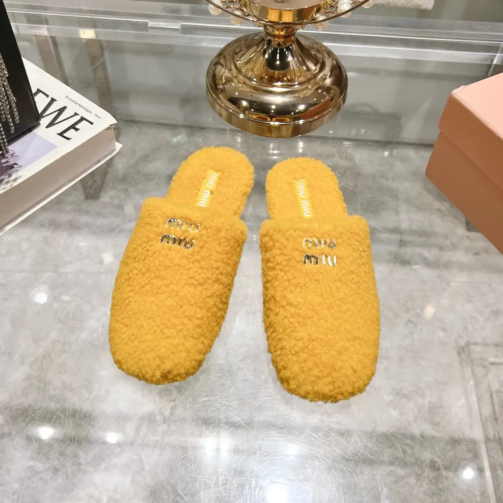 Miu Miu Miu 2024 new wool slippers Sweet and fresh