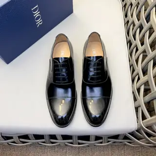 Dior Derby Shoes|Formal leather shoes with leather sole|Crafted with open-edge pearl