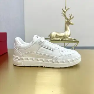 Valentino’s latest fashion shoes