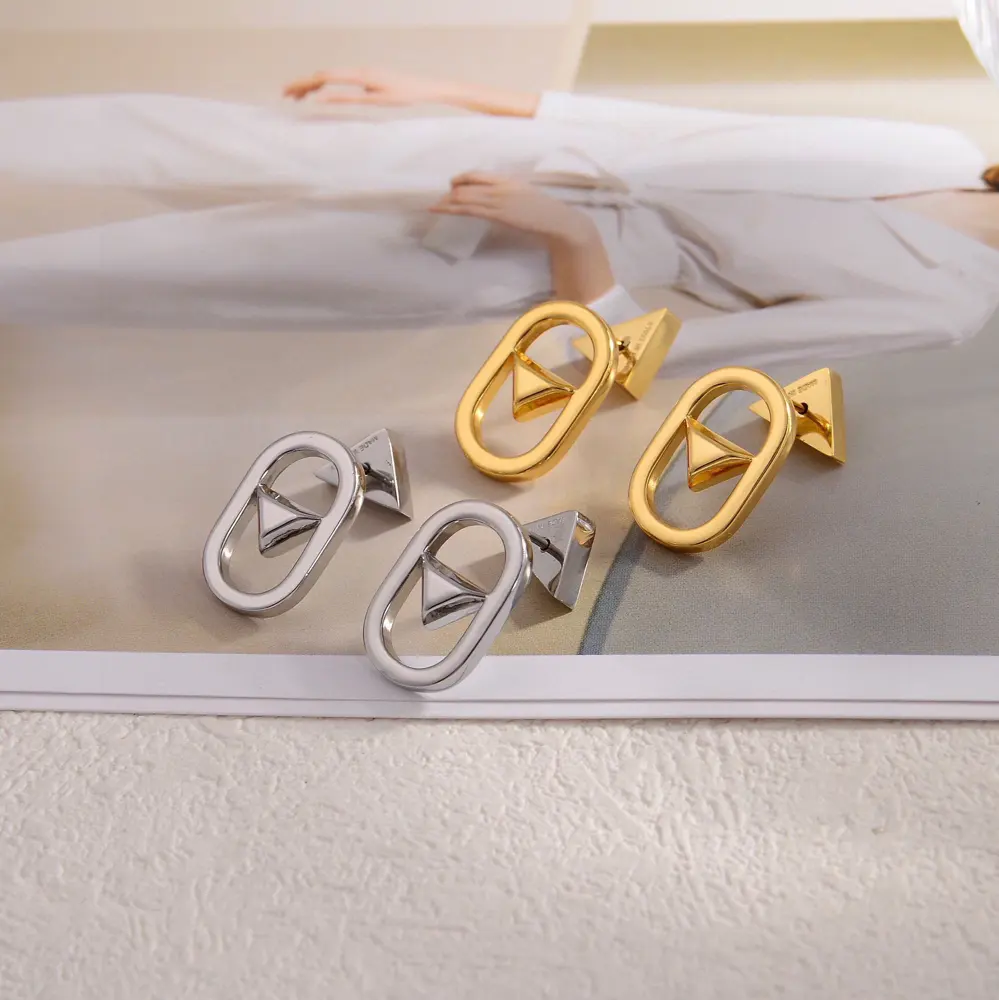 Prada triangle earrings The latest hot product is here
