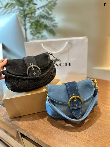 COACH Crossbody