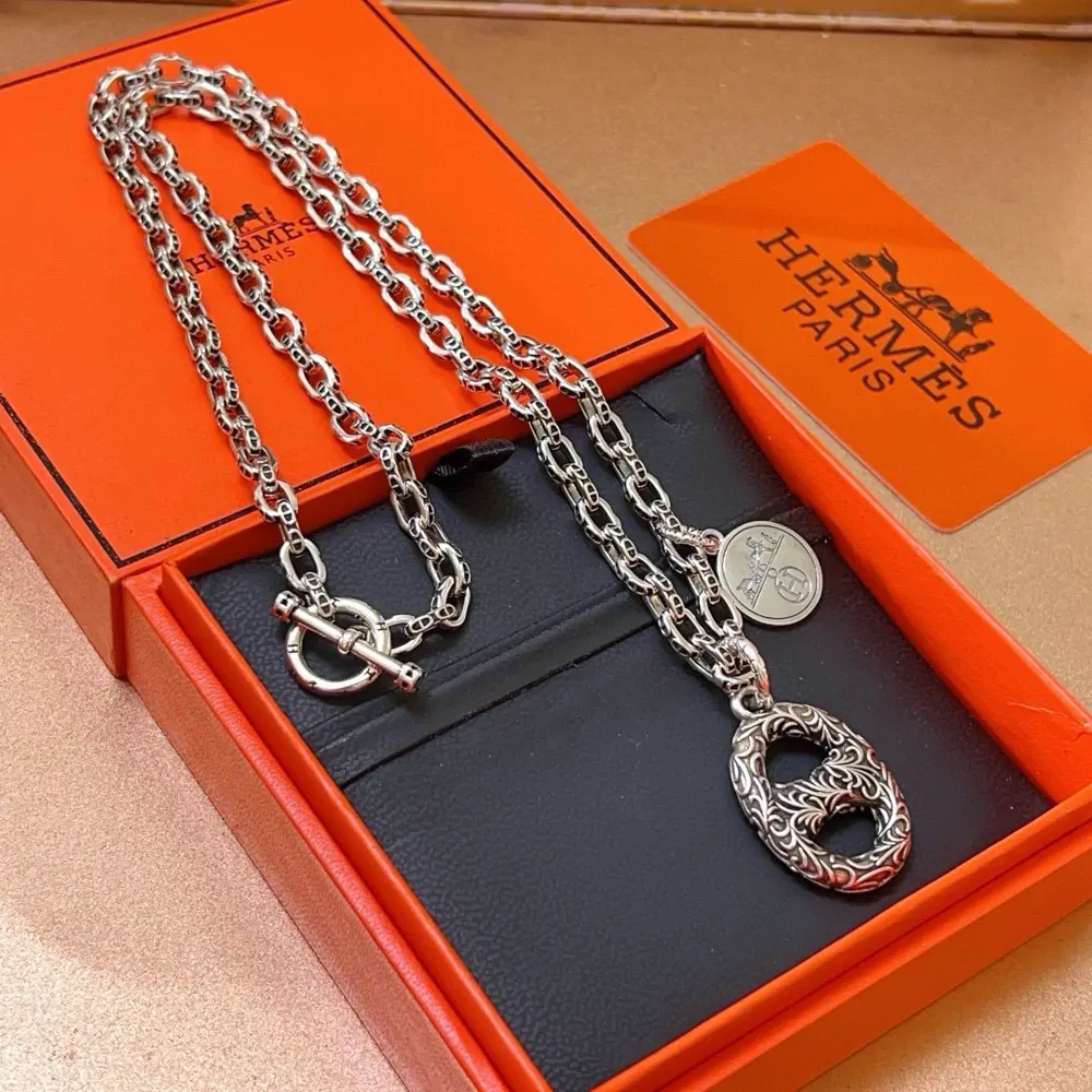 Hermès necklace New product launch HERMES must-have pig nose series jewelry High-end