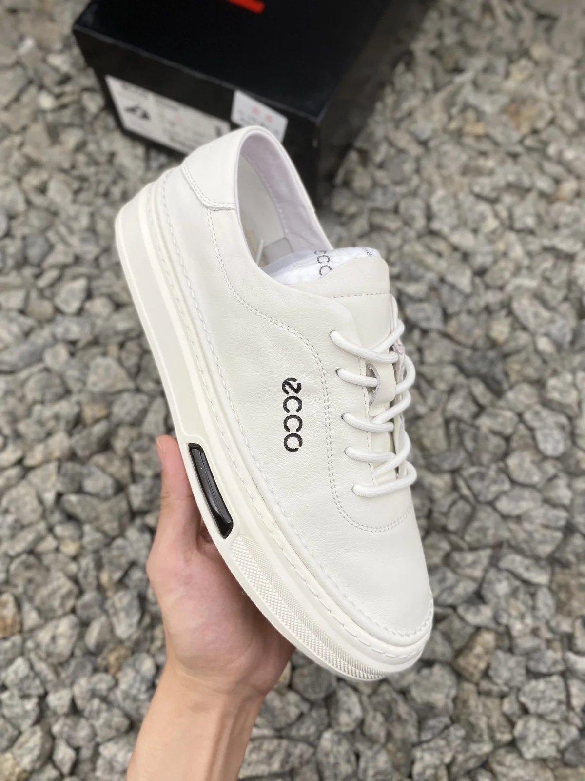 ECCO new versatile casual style