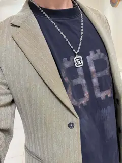 GucciThe latest Gucci necklace with a higher grade chain