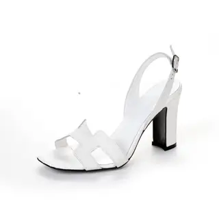 Hermès high-heeled sandals Hermès high-heeled sandals are the simplest