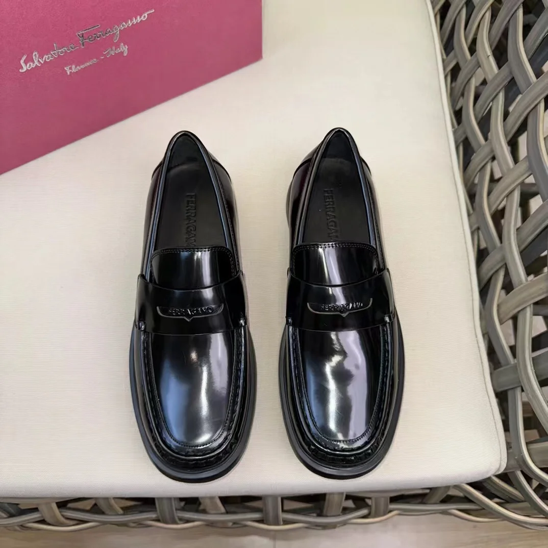 Salvatore Ferragamo men’s leather shoes. Uppers
