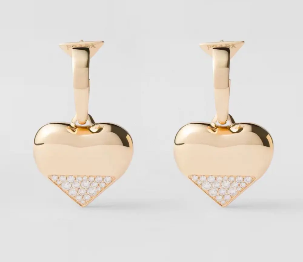 Prada triangle earrings Heavy new product is here