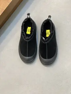 UGG couple style Tasman low-top snow boots