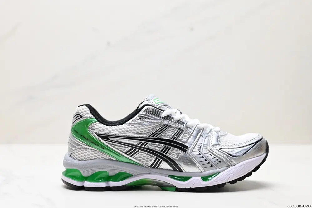 ASICS breathable mesh upper with some synthetic leather material uses the new AHAR+ rubber 1201A019-110
