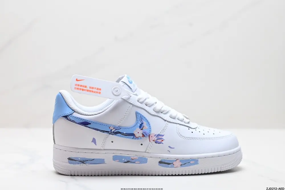 NIKE AIR FORCE 1’07 Sneakers CW2288-111