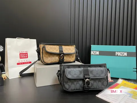 COACH Crossbody
