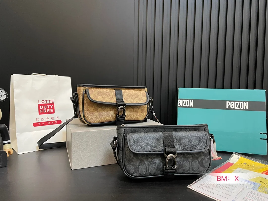COACH Crossbody