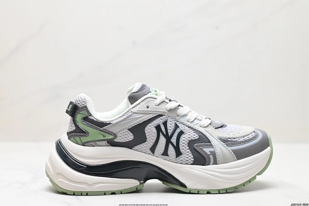 MLB New York Yankees Curve Runner Comfortable and versatile Non-slip and wear-resistant 3ARNSPL4N