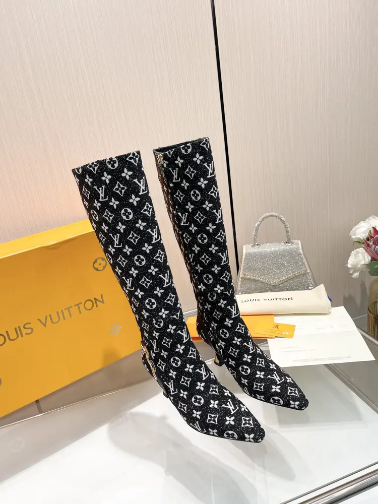 Louis Vuitton show style 16-inch boots