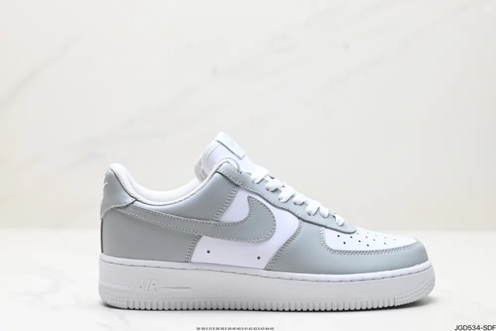 Nike WMNS AF1 LXX original last and original cardboard to create a pure low-top Air Force DX1193-200