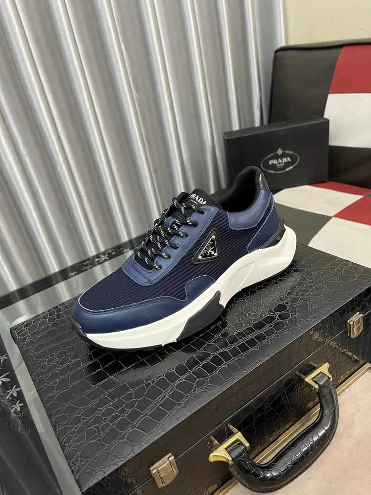 Prada men’s new casual shoes
