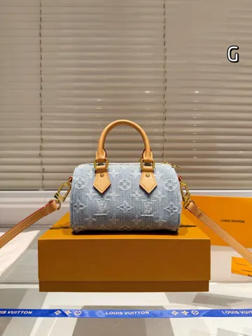 Louis Vuitton Speedy