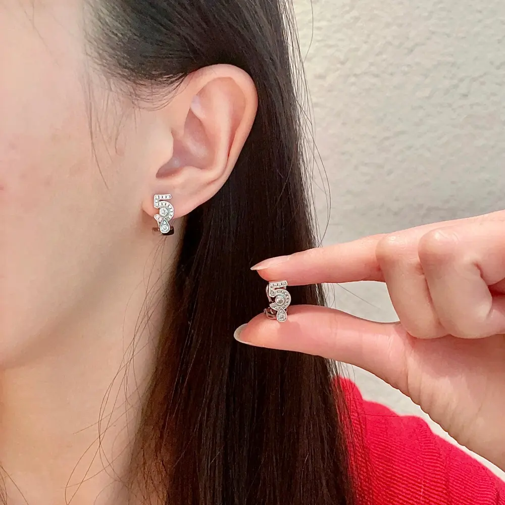 Chanel second-hand earrings