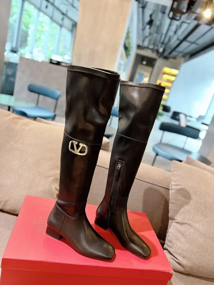 New Valentino women’s shoes sports original GARAVANIVLOGO TYPE cowhide over-the-knee boots