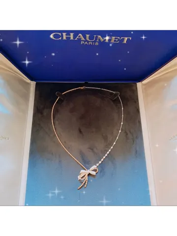 Chaumet bow necklace