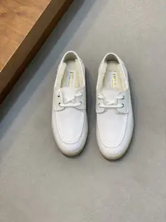Prada high-end snakeskin casual shoes. The upper