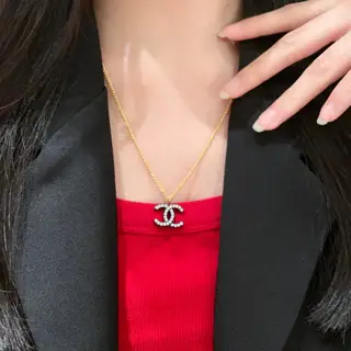 Chanel vintage necklace