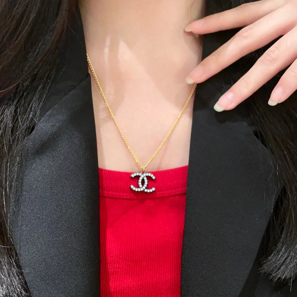 Chanel vintage necklace
