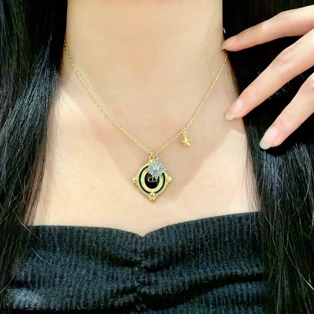 Dior necklace